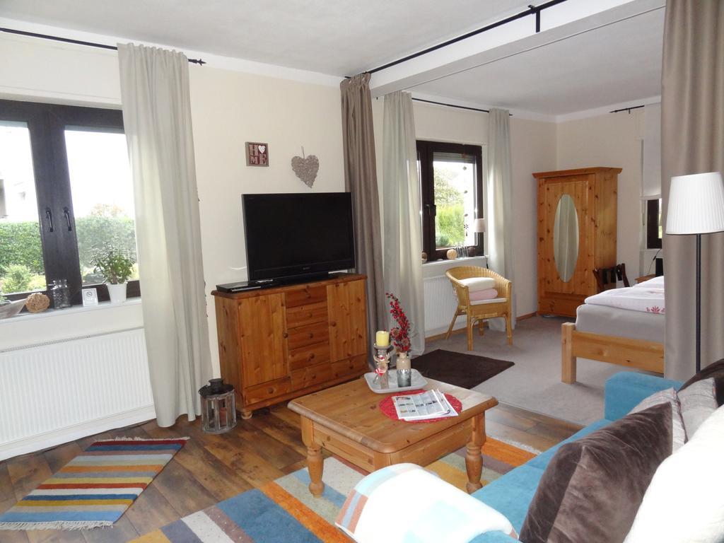 Ferienwohnung Vogt Mertloch エクステリア 写真