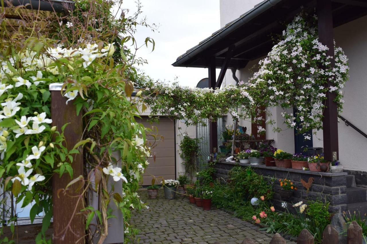 Ferienwohnung Vogt Mertloch エクステリア 写真
